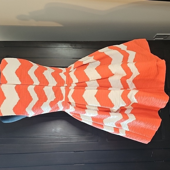 Limited Chevron Dress Orange And White - Picture 2 of 9